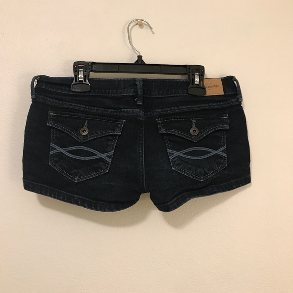 Abercrombie Dark Wash Shorts - Picture 3 of 3